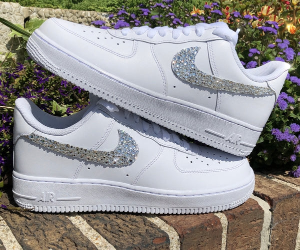 Nike Air Force 1 White Custom 'Red Glitter' Edition