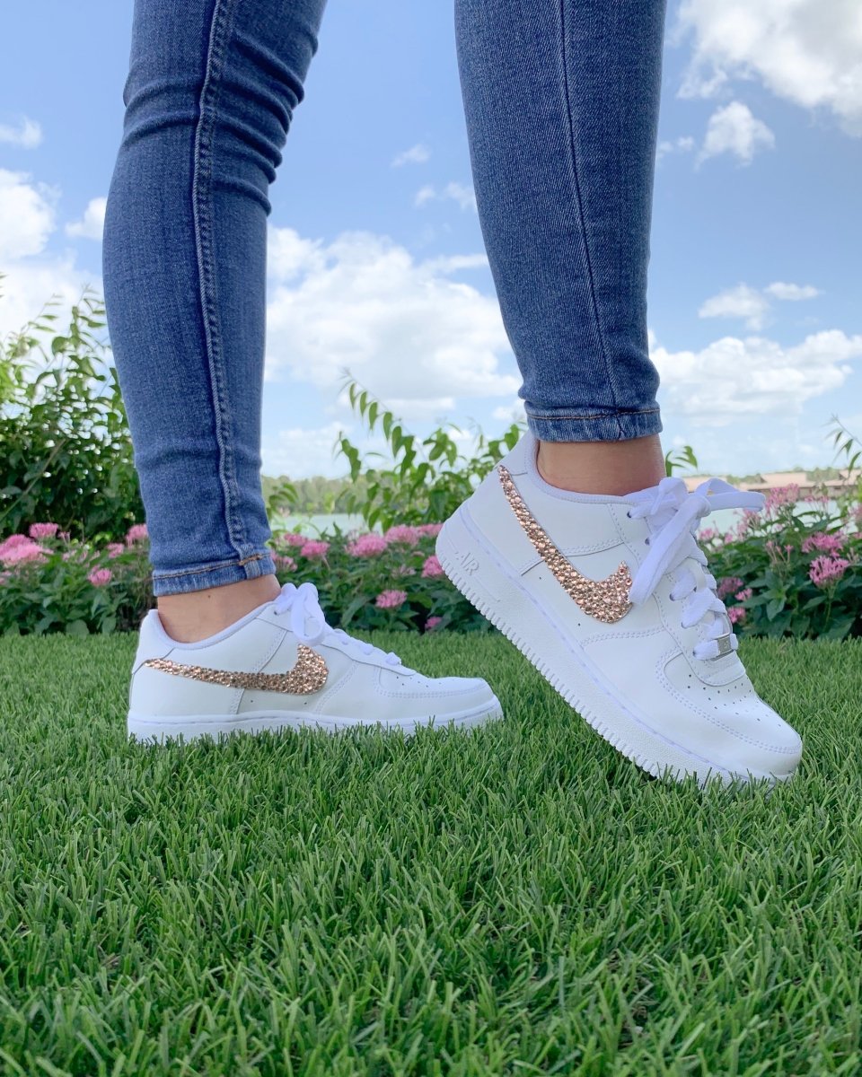 Nike rose gold top hotsell